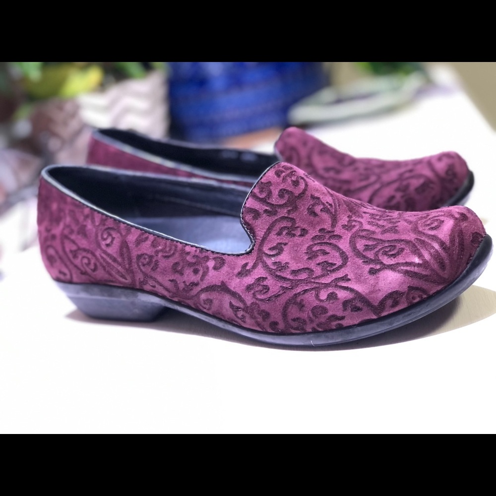Dansko red/pink loafers